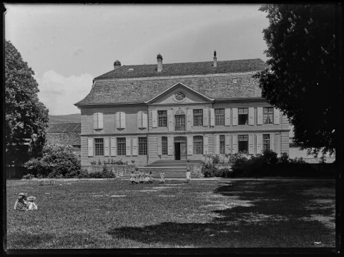 [Château de L'Isle]
